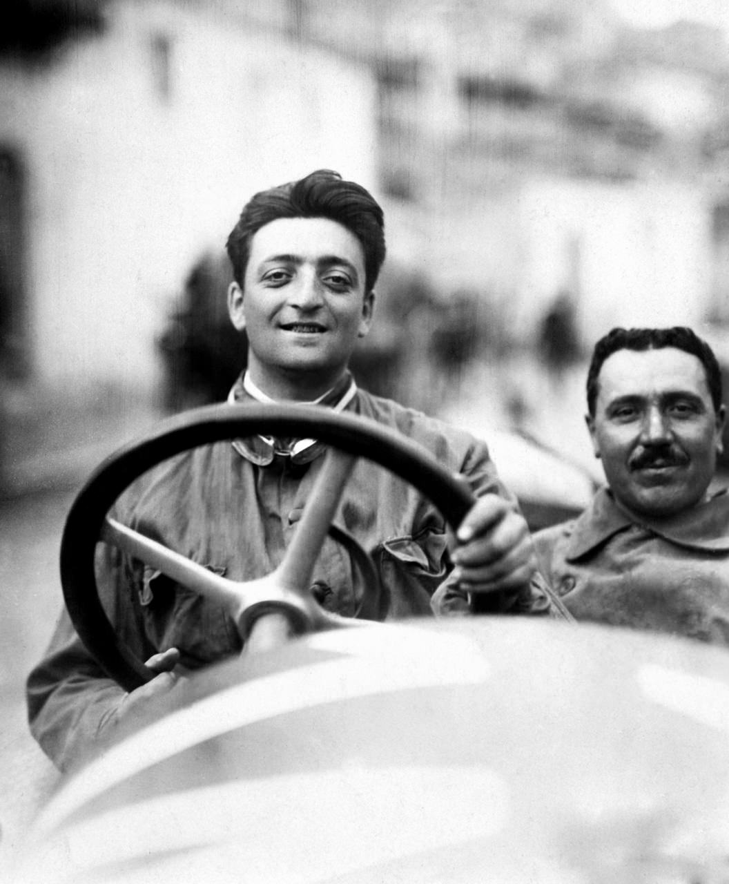 Enzo Ferrari 02