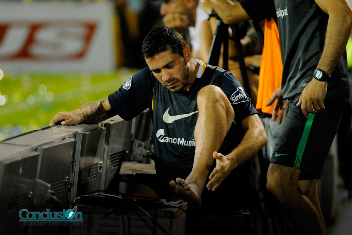 Fernández estará varias semanas afuera de las canchas