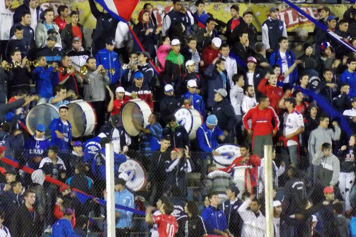 Hay 48 hinchas de Nacional detenidos por viajar armados