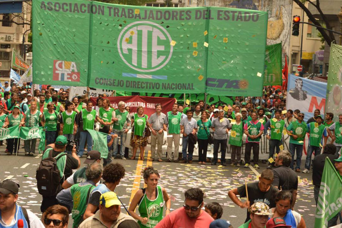 ATE anunció paro nacional por despidos en el Estado