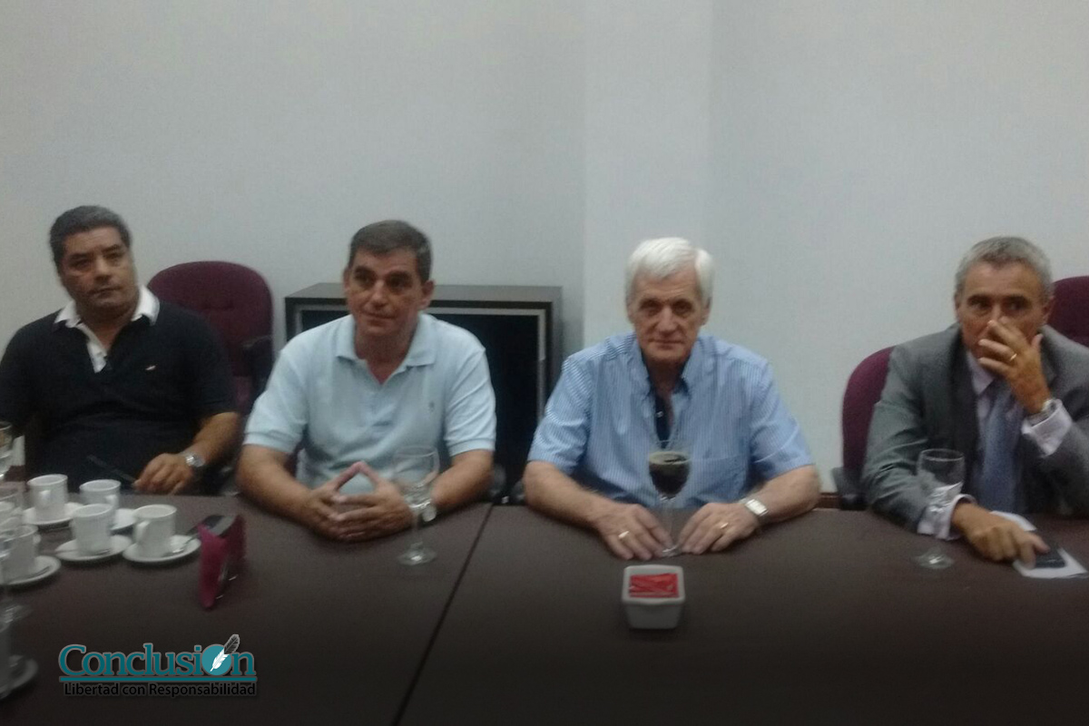 Caló en Rosario: los despidos, Ganancias y cita con Lifschitz