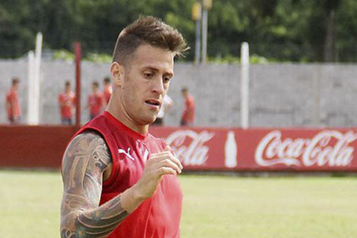 Denis entrenó en el Rojo y dijo que volvió a su casa