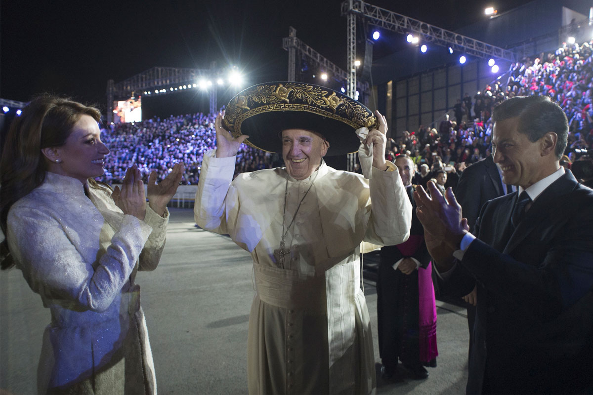 El Papa comienza su visita a México en la Basílica de Guadalupe