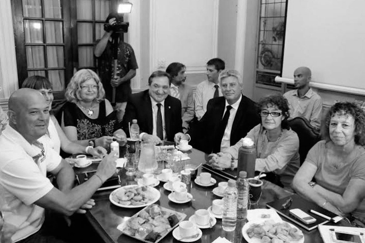 Gobierno provincial pedirá que maestros levanten el paro