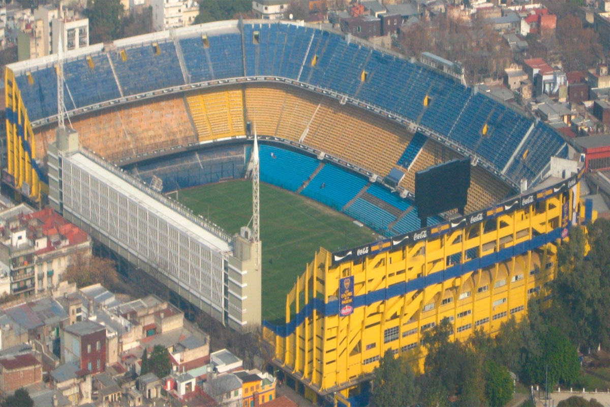 Boca enfrenta a Racing por la Copa Libertadores