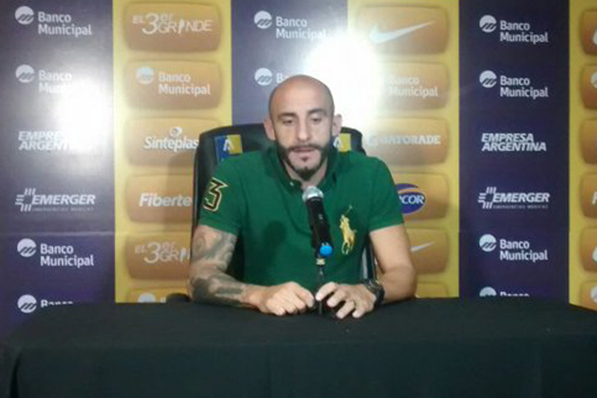 «El técnico decidirá si voy de arranque, quiero jugar»