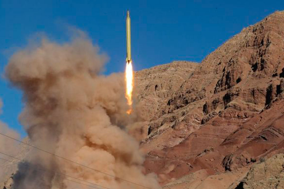 Irán realiza varias pruebas de misiles balísticos