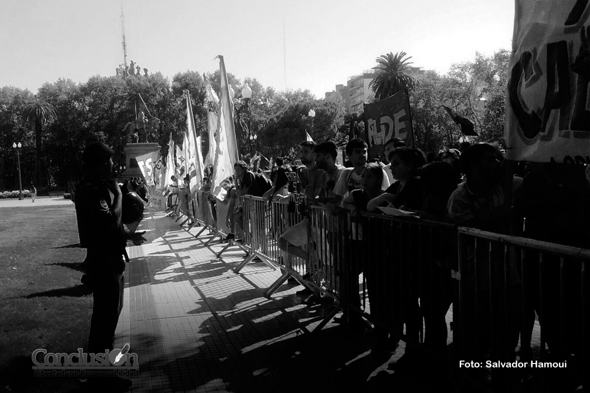Movilizaciones y protestas durante la visita del presidente