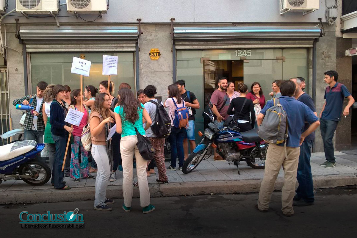 Reclamos frente a la Dirección Provincial de la Niñez
