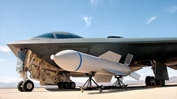 Estados Unidos rodea a China con bombarderos