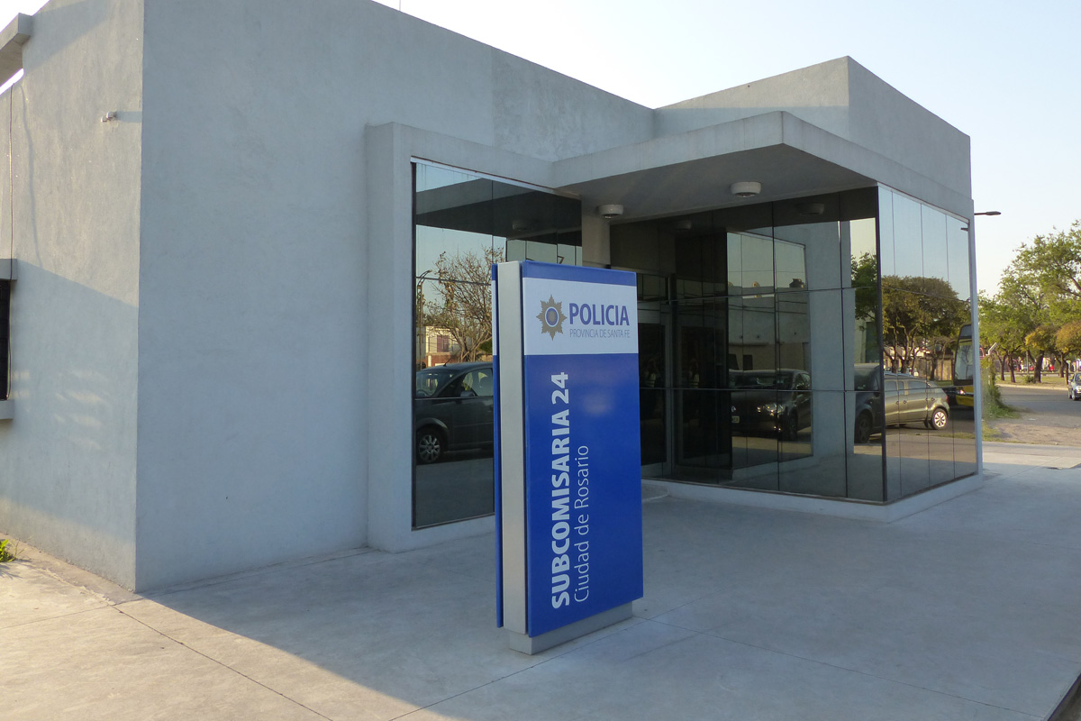 Entraron a la casa, la golpearon y se llevaron dinero