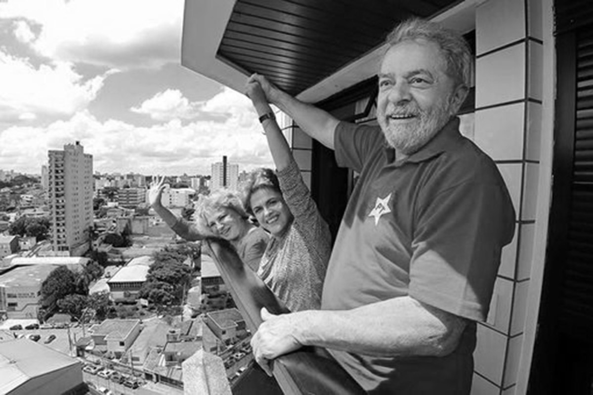 Dilma Rousseff visitó a Lula en señal de apoyo