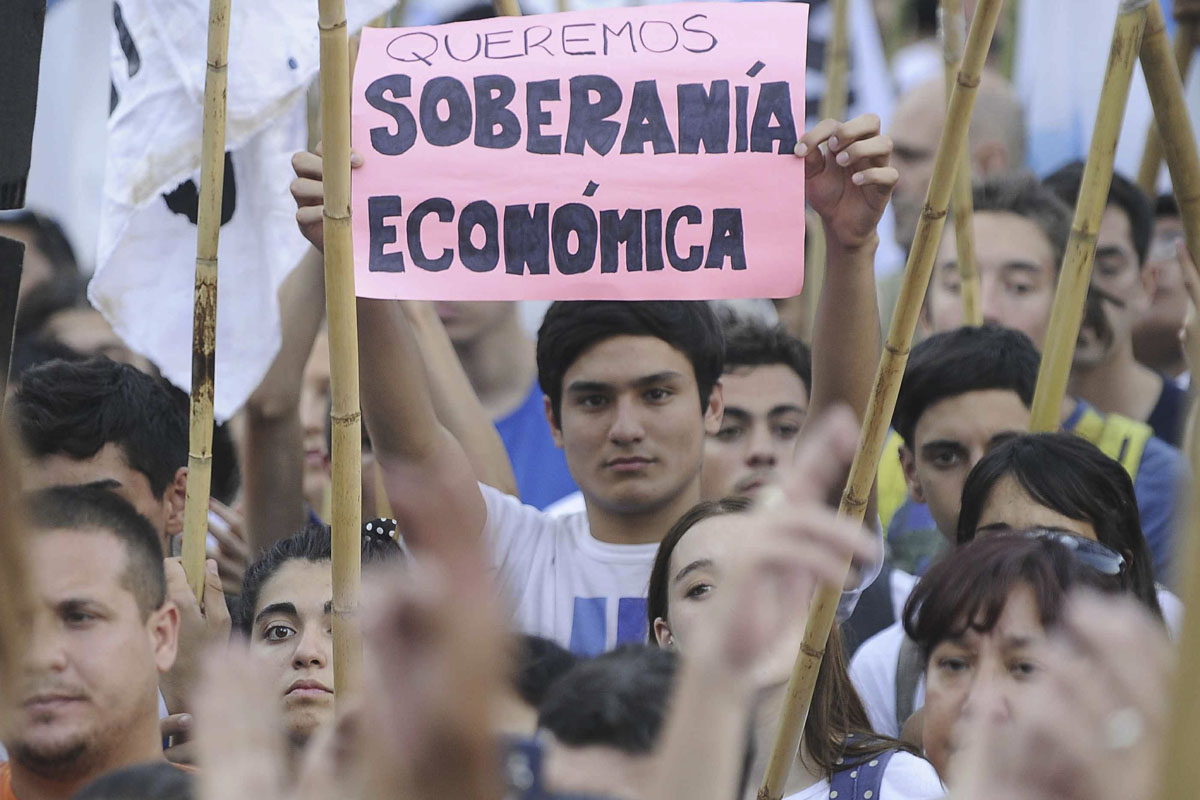 protestan buitres congreso