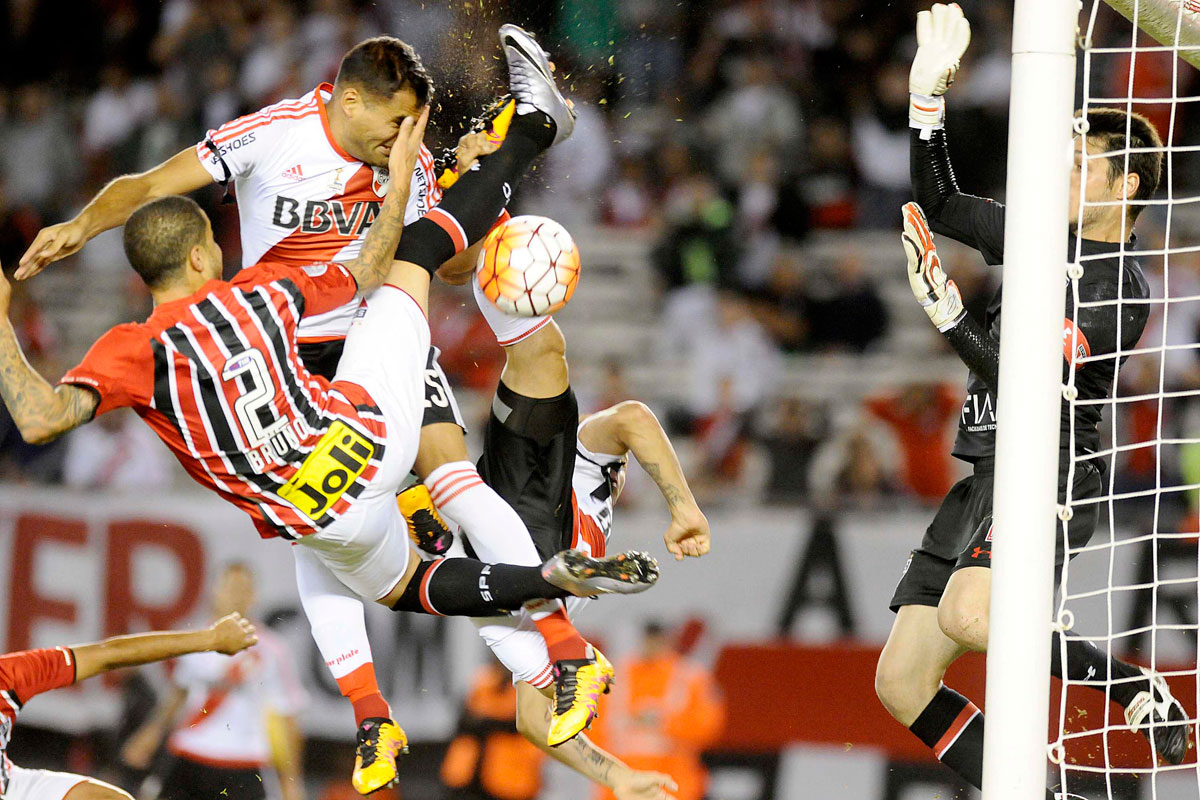 River se mide ante The Strongest en la altura de La Paz