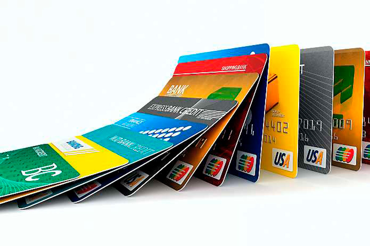 Un billón de dólares es la deuda con tarjetas de crédito en EE.UU