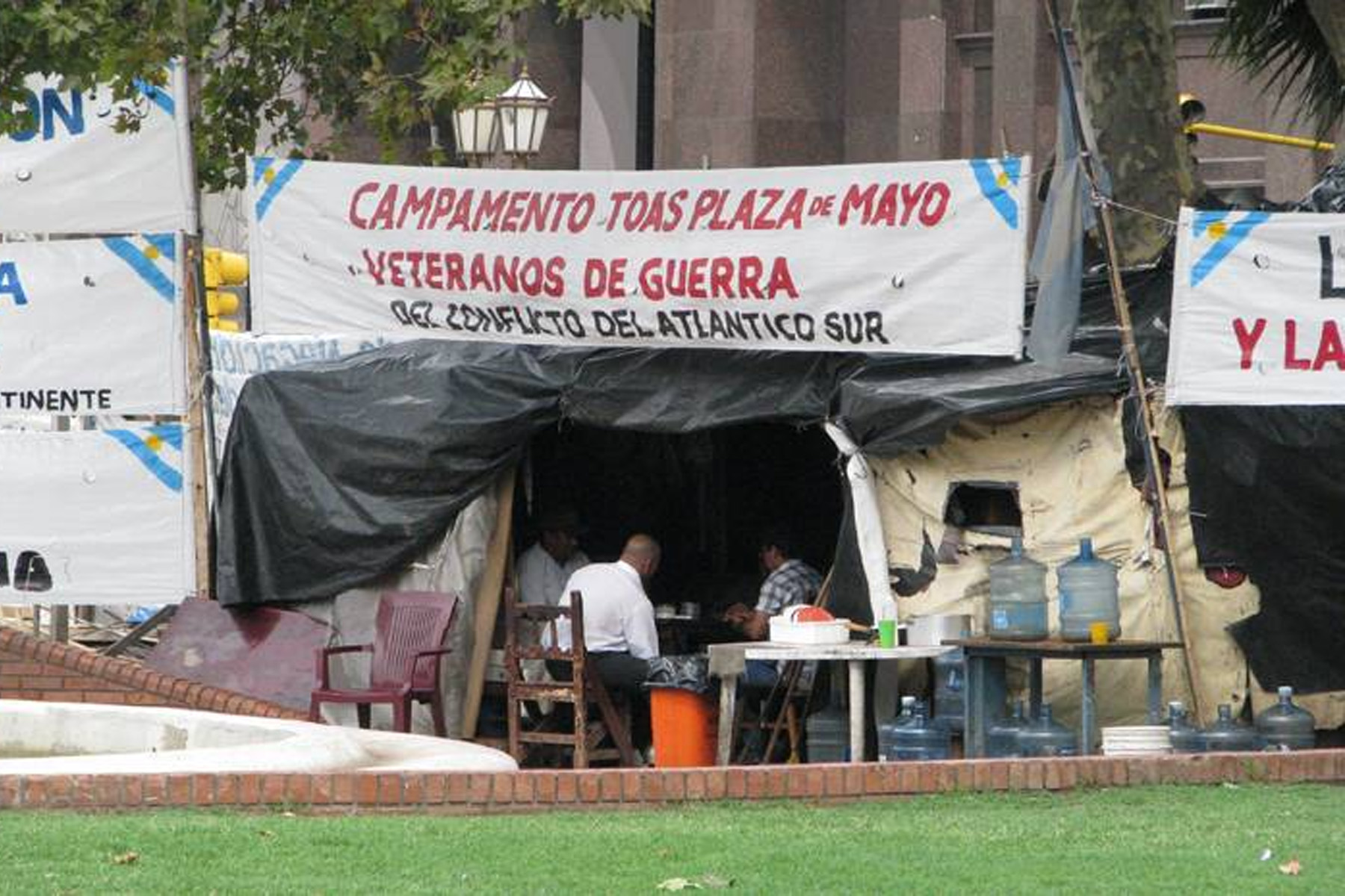 Pérez Esquivel pide atención del gobierno a ex soldados