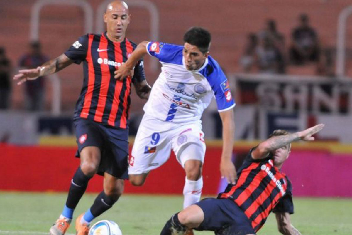 Godoy Cruz defiende la punta ante San Lorenzo