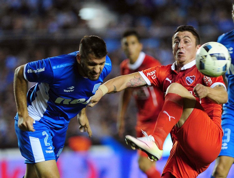 Racing e Independiente, no se sacaron ventajas en Avellaneda