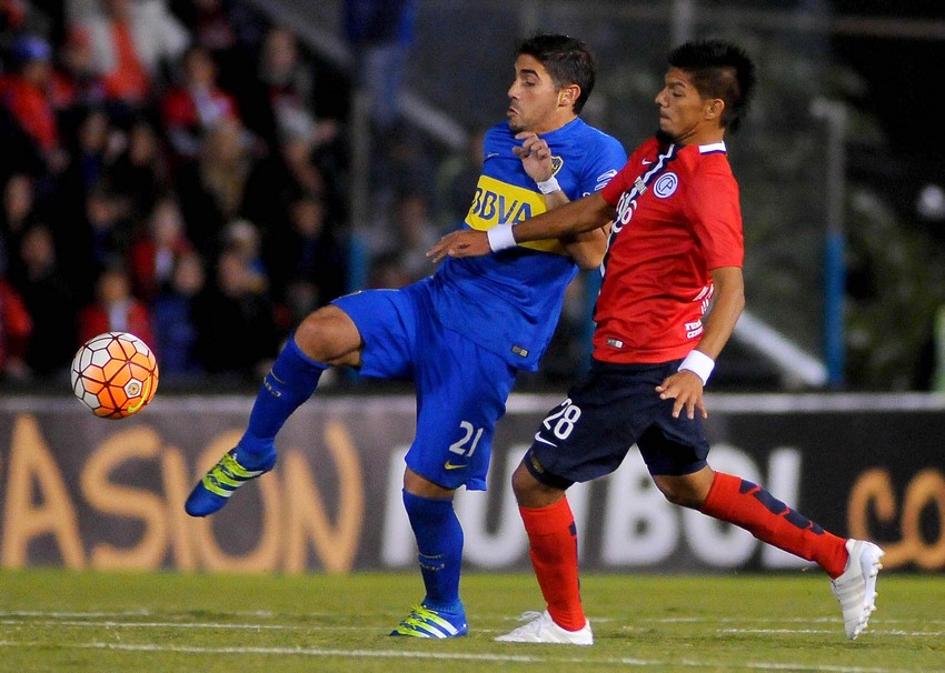 Boca se trajo un triunfo de Paraguay y sacó ventaja para la revancha
