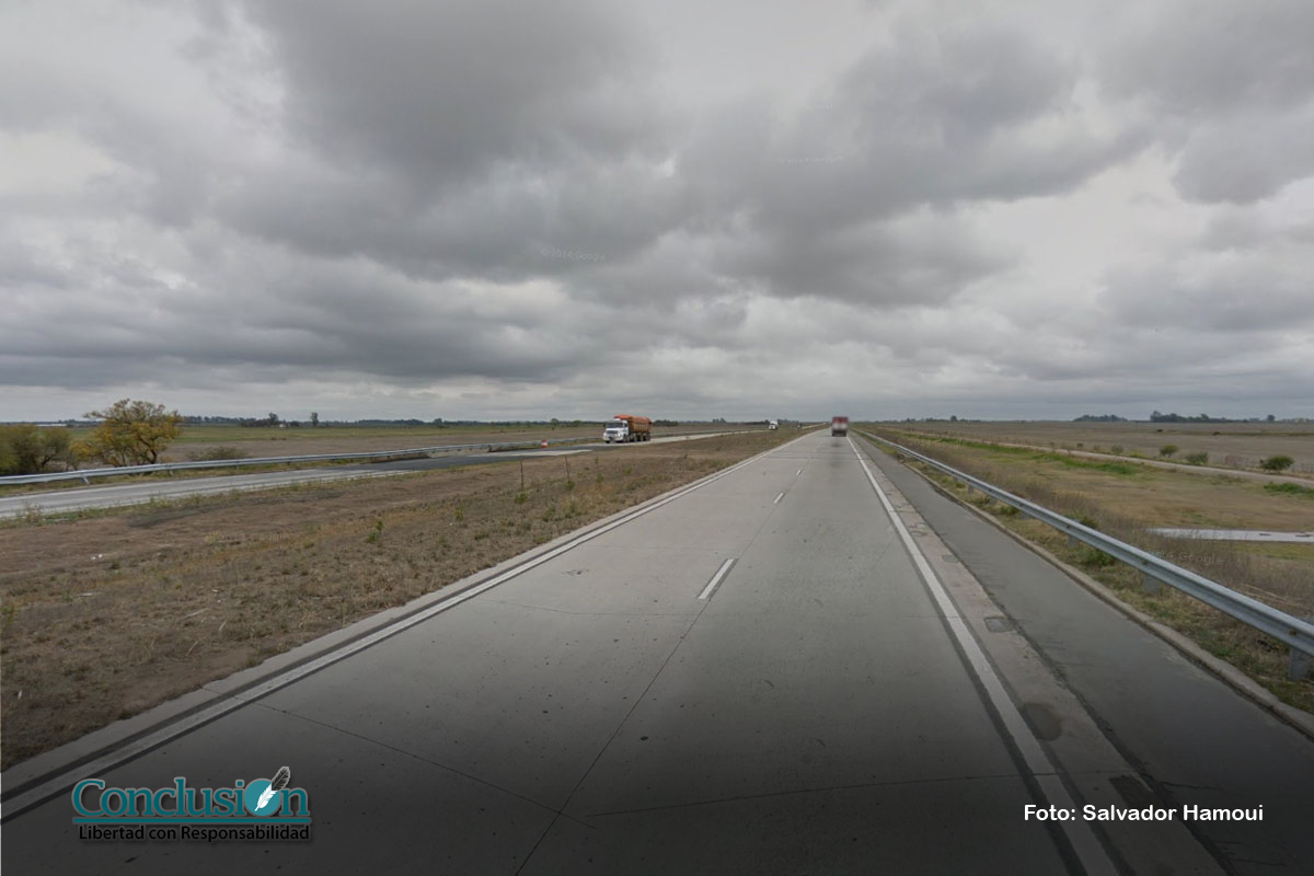 Asaltaron a dos jóvenes en la autopista a Córdoba