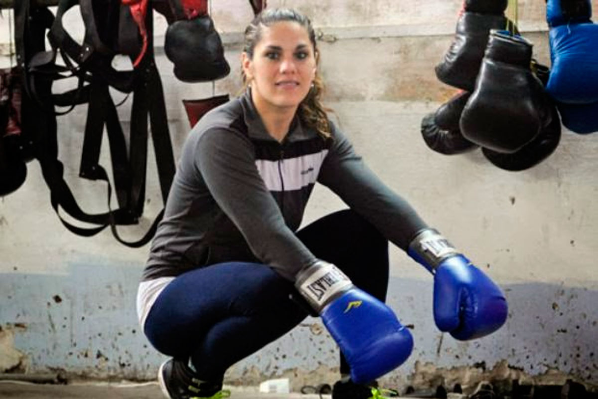 Boxeo: la rosarina Bustos enfrentará a «La Roca» Aquino
