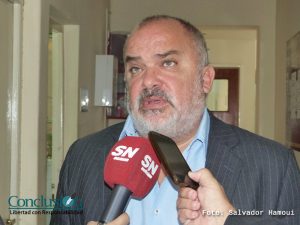 Comi Carlos Salvador