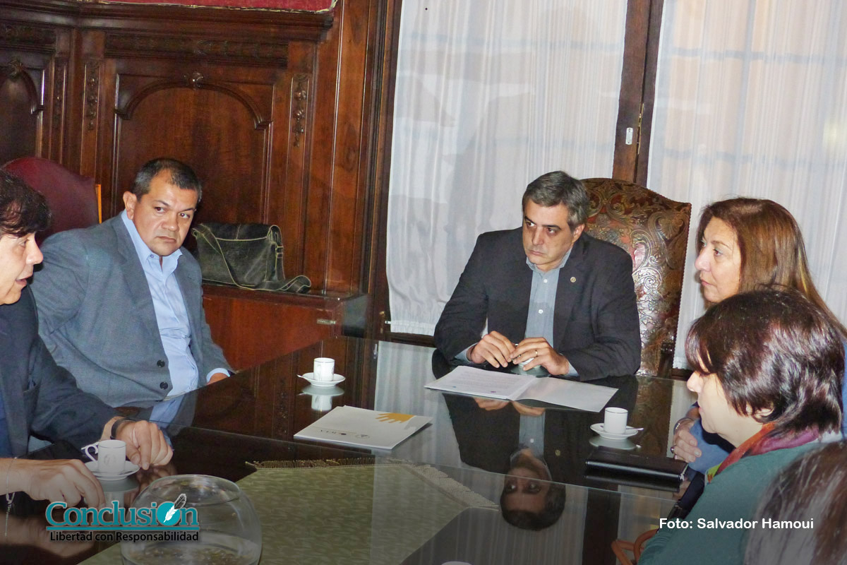 Sadop y la UNR firmaron un convenio de cooperación mutua