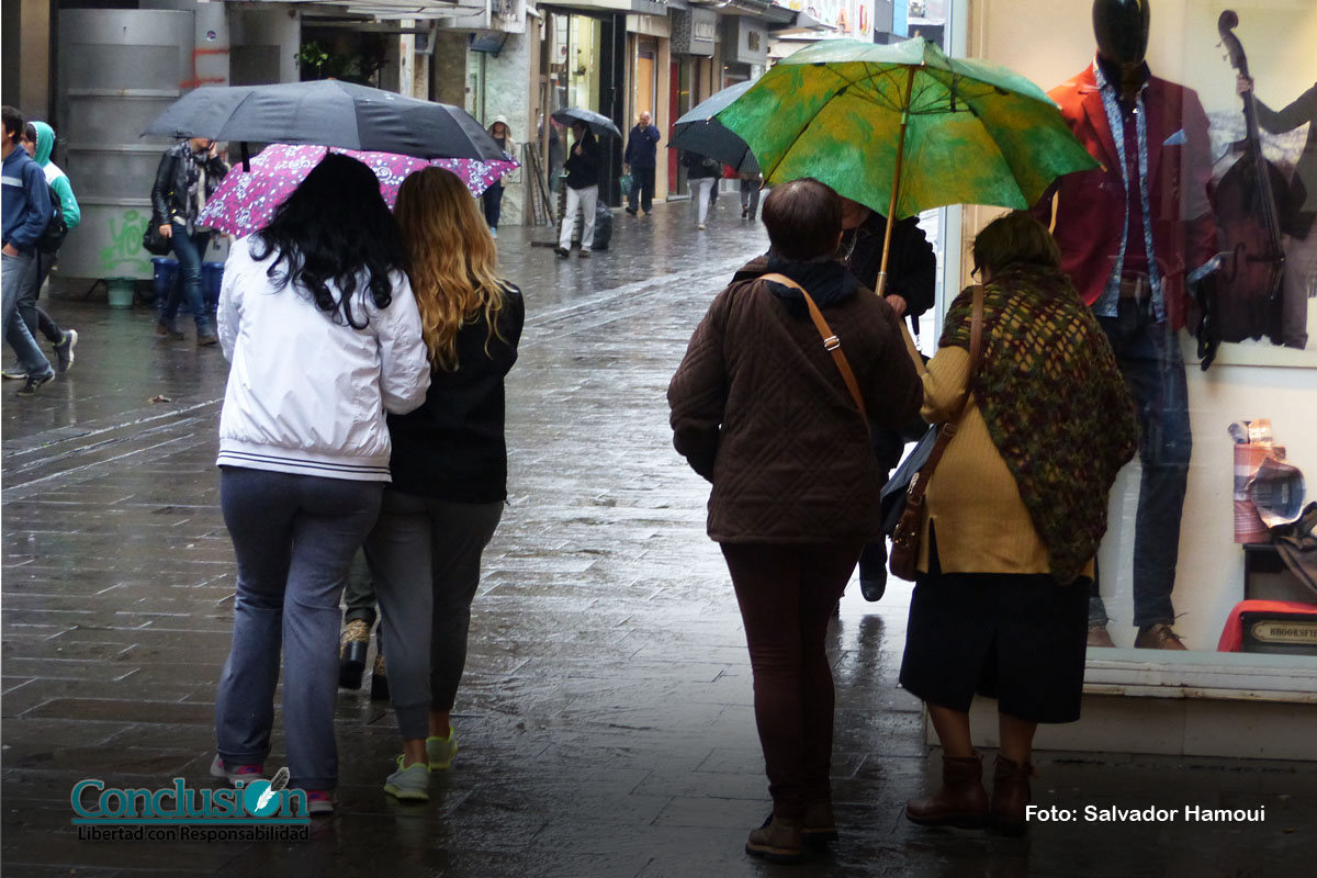 Alerta en Rosario por fuertes tormentas el fin de semana