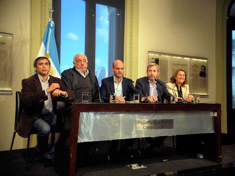 Destinarán 14.700 millones para subsidiar transporte público