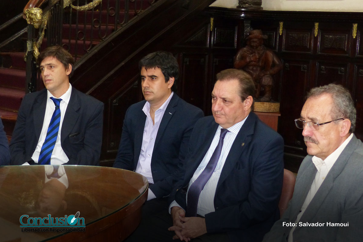 Preocupación por la situación laboral en la planta Acindar