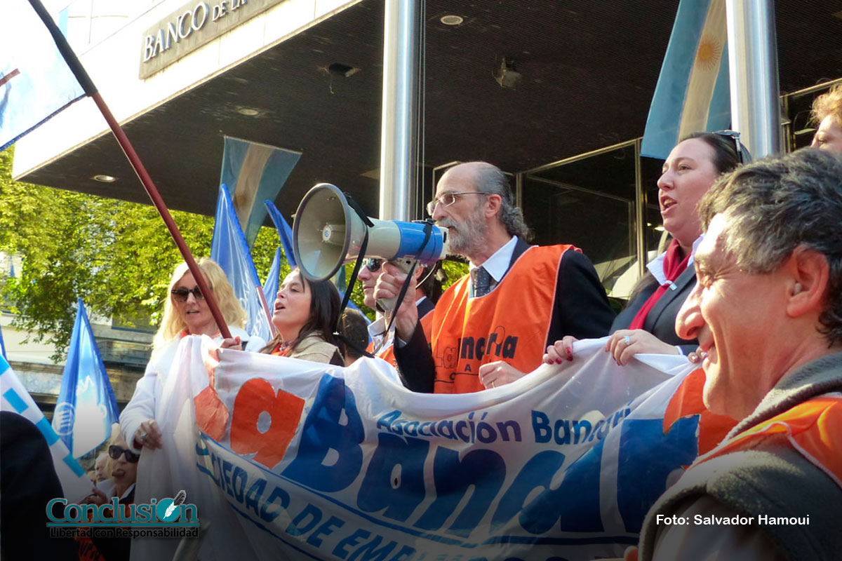 Los bancarios de paro y sin actividad en todo el país