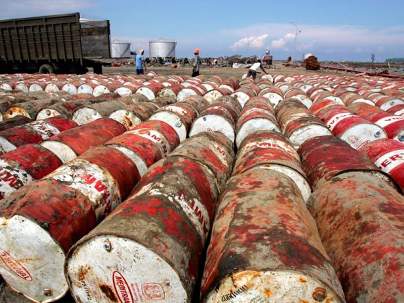 «El gobernador Cornejo beneficia económicamente a un grupo de petroleras»