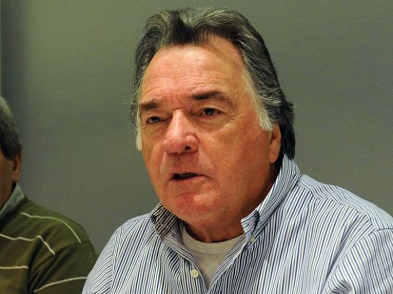Barrionuevo pidió que el gobierno «saque un bono para todos»
