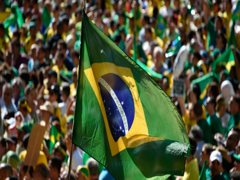 La mayoría de los brasileños está a favor de nueva convocatoria a elecciones