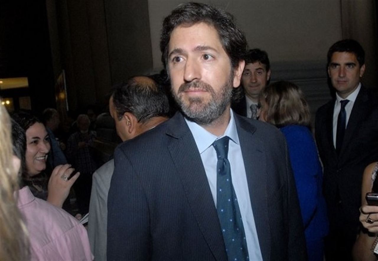 El juez Casanello estuvo en Rosario en un congreso de UNR