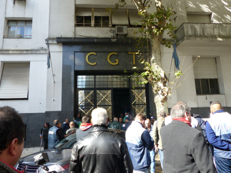 Las CGT reforzó la unidad y presentó un documento crítico contra el Gobierno