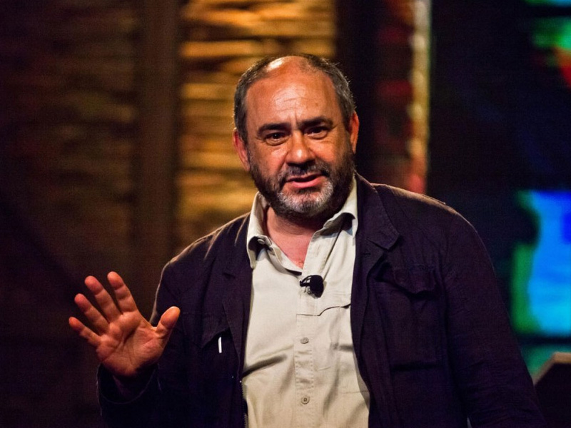“No hay mafia si no hay vinculación con el poder político»