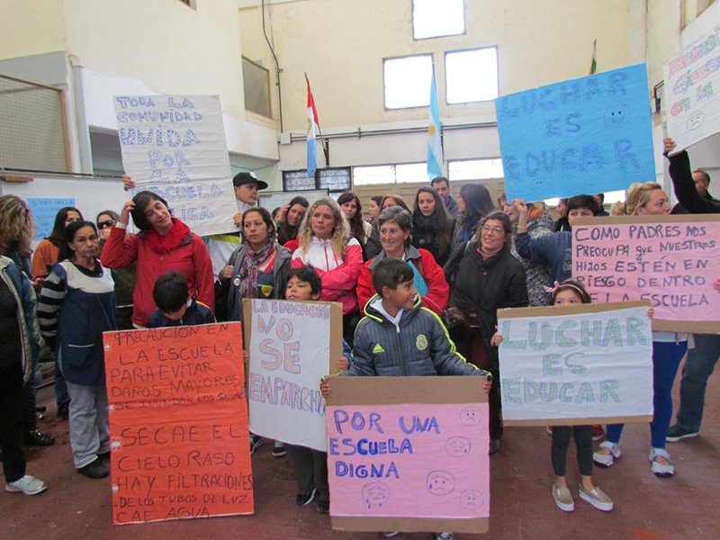 Preocupante situación edilicia en la Escuela «Lola Mora»