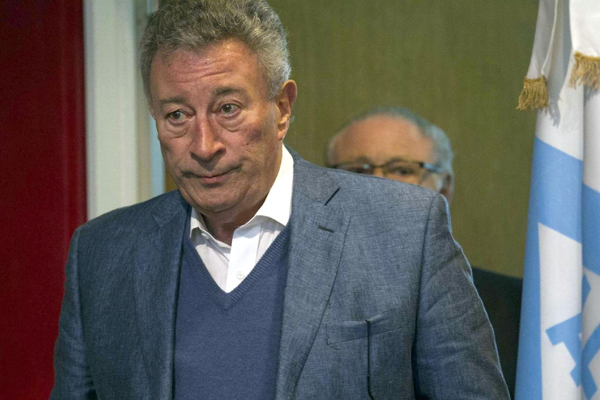 Segura garantizó el contrato con Fútbol para Todos
