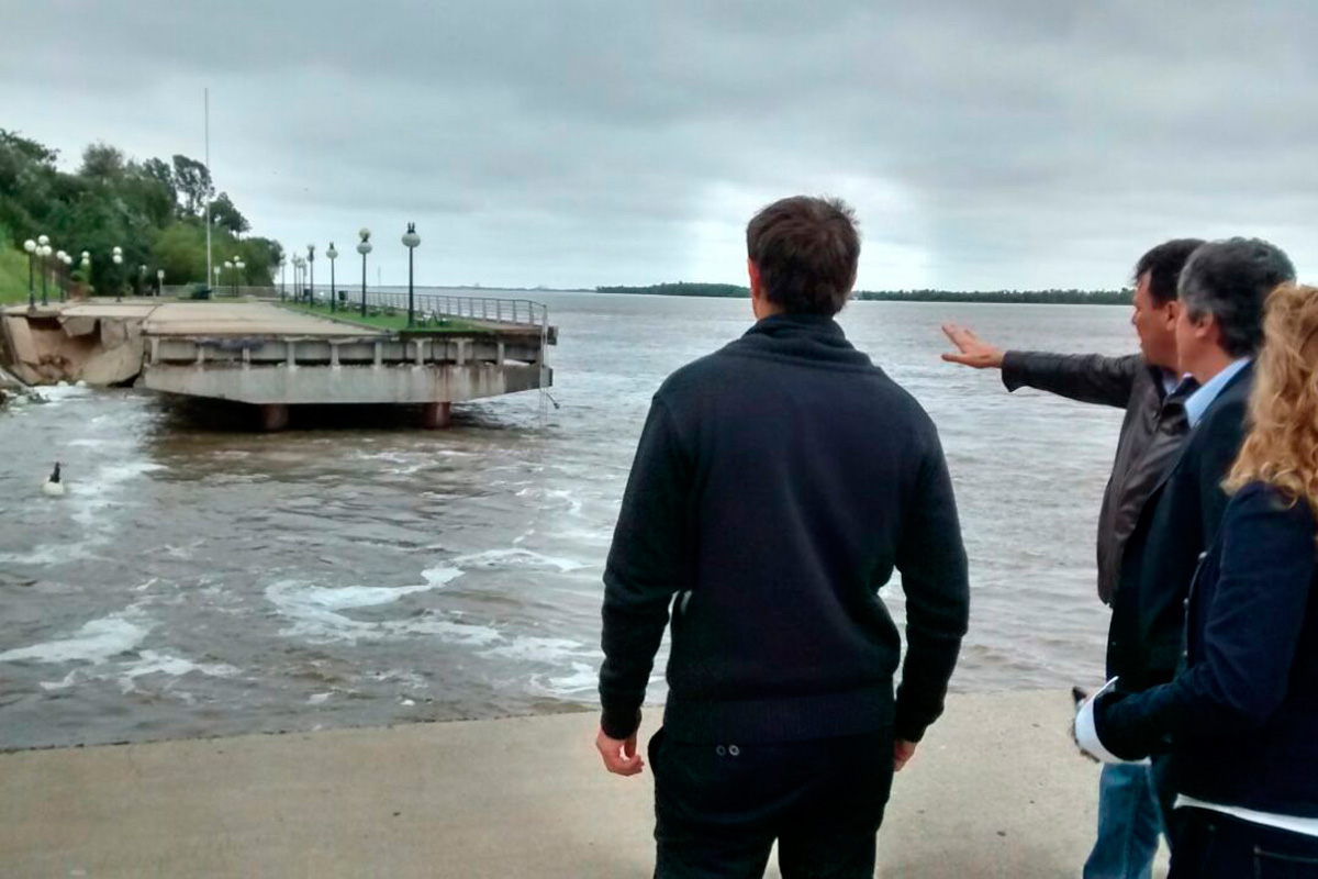 Se derrumbó parte del Paseo Libertad en San Lorenzo