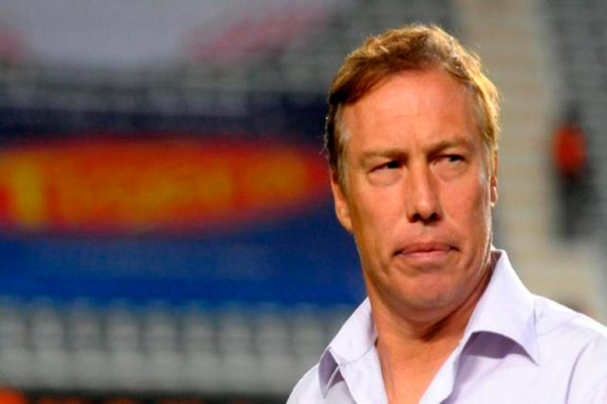 «Me siento tan responsable como se deben sentir los jugadores y la dirigencia»
