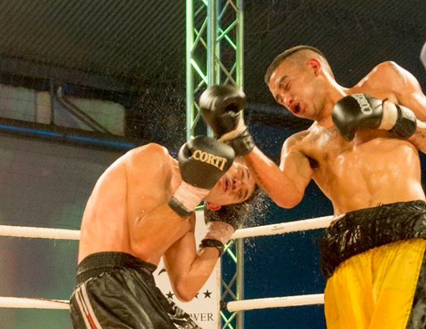 Brian Zarza ganó por nocaut y obtuvo el título del mundo  Fedelatin
