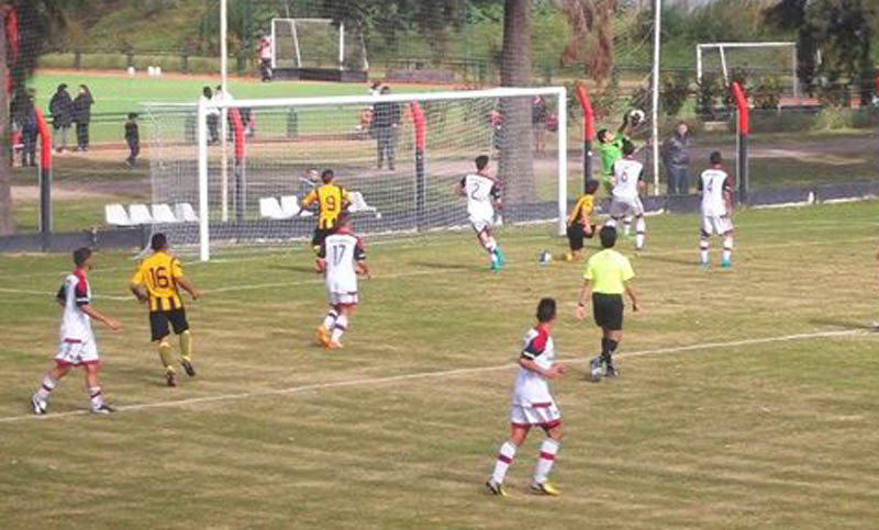 Newell’s tuvo una tarde perfecta y Central consiguió una buena cosecha