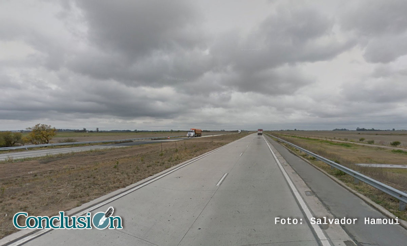 Dos personas murieron en distintos accidentes en la autopista Rosario-Córdoba