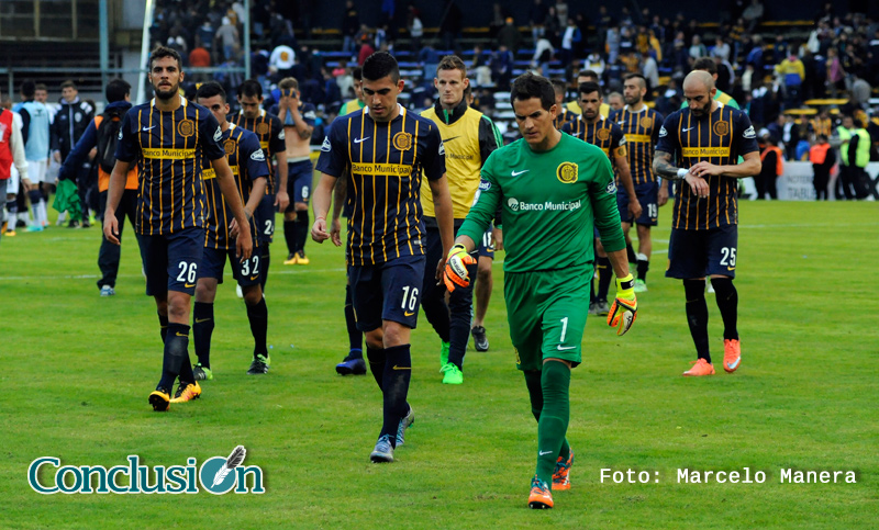 Central enamorado: no pudo evitar pensar en la Libertadores y cayó en casa