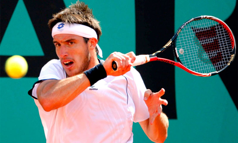 Tenis: Mayer avanza a paso firme hacia los octavos de final en Italia