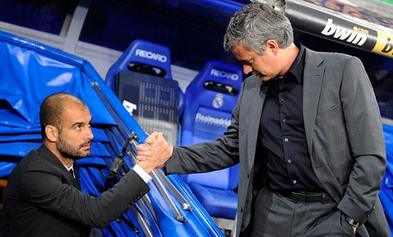 Duelo de titanes: Mourinho al Manchester United y Guardiola al City