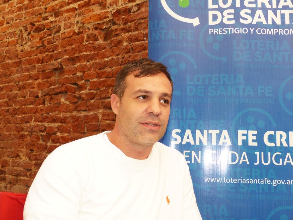 Leonel Morelli, un rosarino campeón en motonáutica