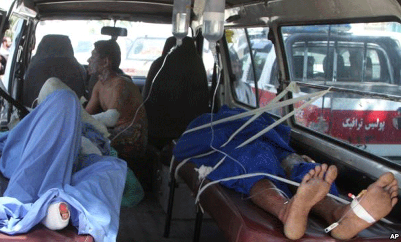 Al menos 73 muertos en brutal accidente de tránsito en Afganistán