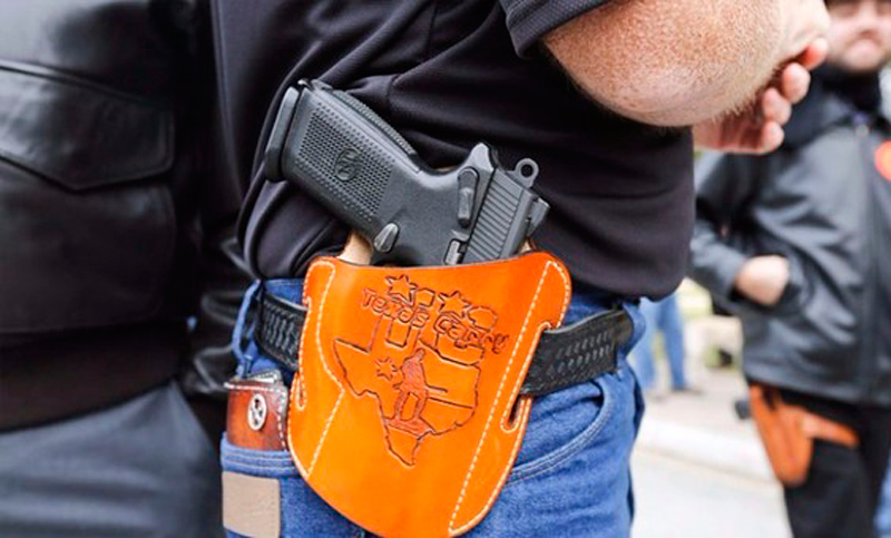 Texas supera el millón de personas con permiso para tener armas